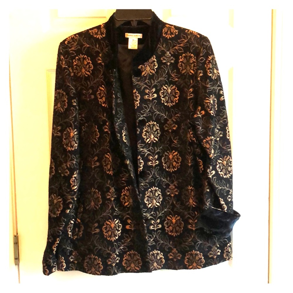Black n gold velvet collar Laura Ashley jacket